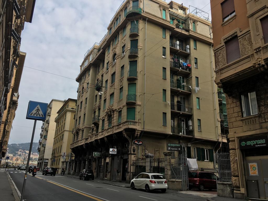 Apartamento La Casa Di Matteino Génova Exterior foto